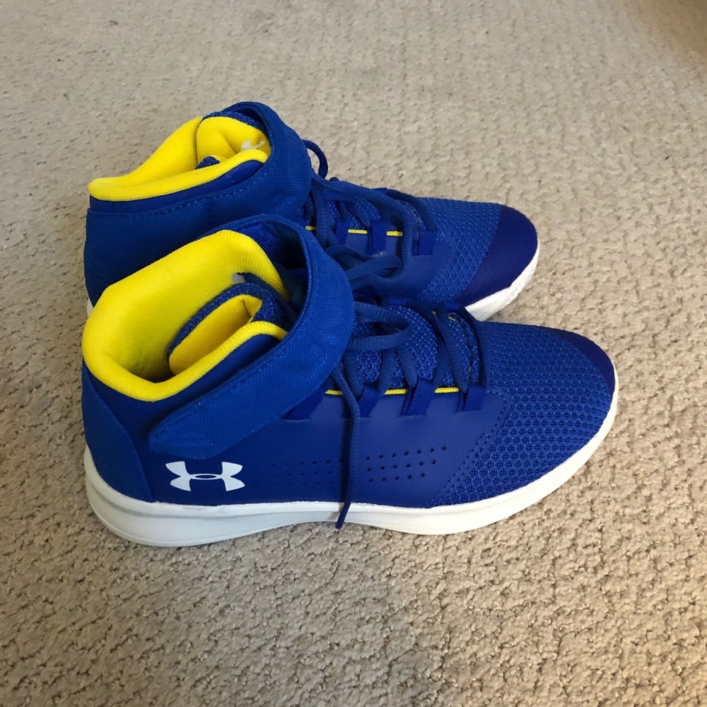 Brand new Underarmour sneakers